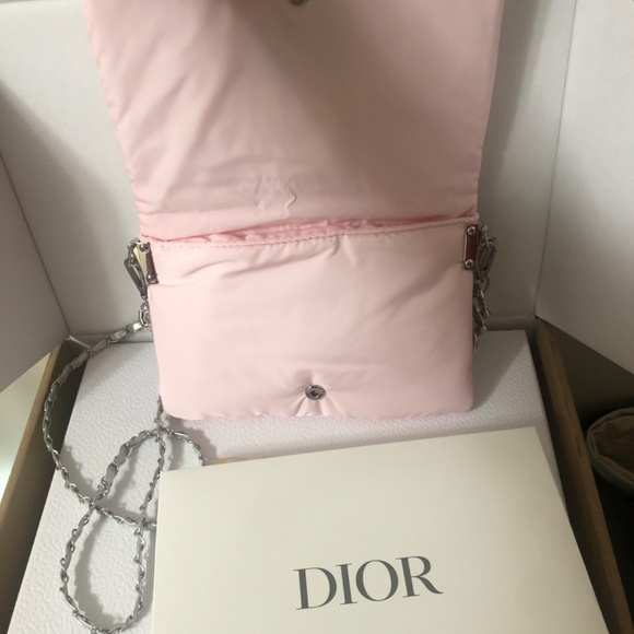 Dior Beauty Pink clutch Limited Edition - Picture 6 of 13